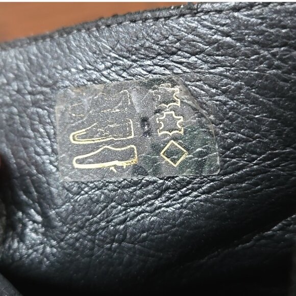 Un Tour En Ville Black 2' heeled ankle boots pebbled size 38 US7.5 - Picture 11 of 11